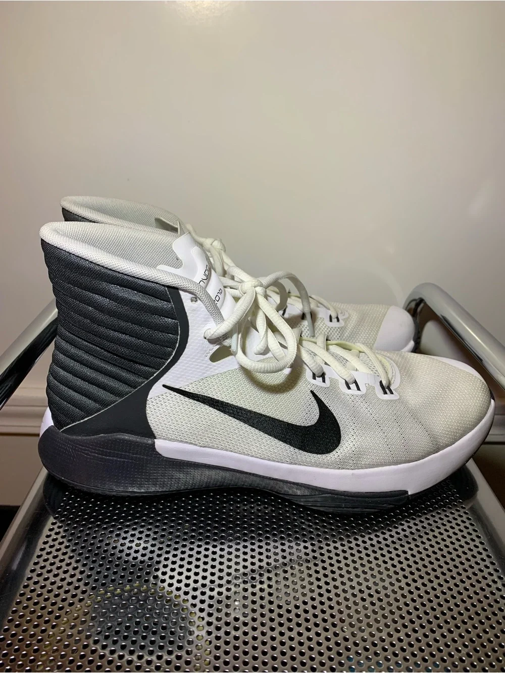 Nike White and Black Men's High-Top Basketball Shoes